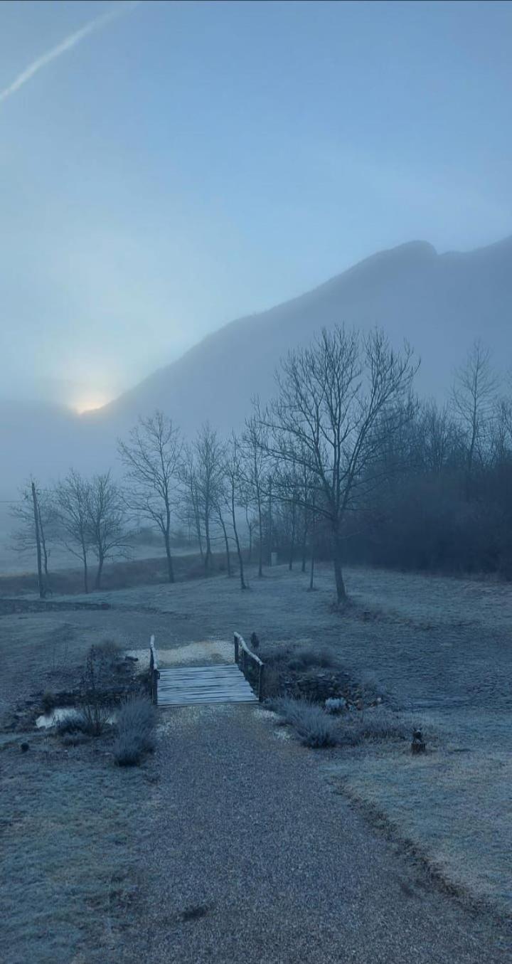 Spirit Of Velebit Villa กอสปิช ห้อง รูปภาพ